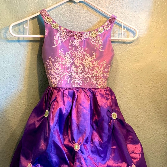 Purple children’s dress - Picture 1 of 3